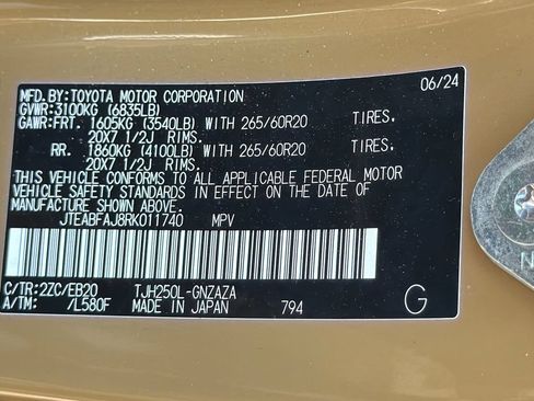 Used 2024 Toyota Land Cruiser AWD/4WD image 32