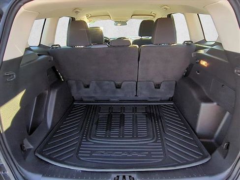 Used 2017 Ford Escape S image 6