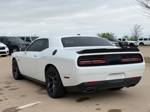 Used 2023 Dodge Challenger R/T w/ Blacktop Package image 7