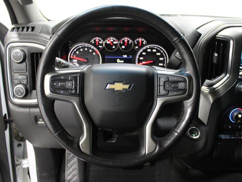 Used 2020 Chevrolet Silverado 1500 LT w/ All-Star Edition image 10