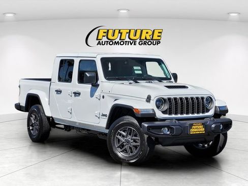 New 2026 Jeep Gladiator Sport image 1