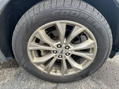Used 2022 Ford Explorer Limited