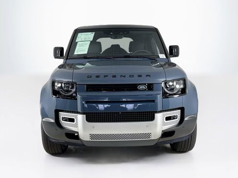 Used 2024 Land Rover Defender 110 SE AWD/4WD image 8