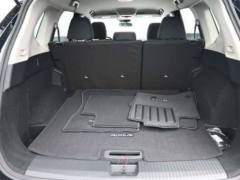 Certified 2026 Nissan Rogue S image 15