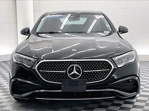 Certified 2025 Mercedes-Benz E 350 4MATIC Sedan image 2