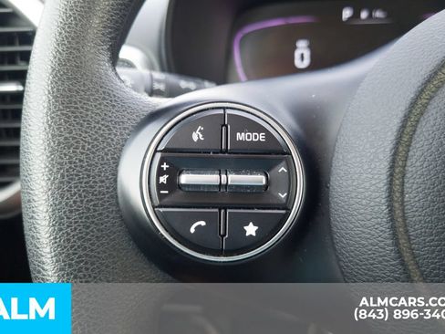 Used 2024 Kia Soul LX w/ Option Group 015 FWD image 12