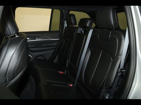 New 2026 Jeep Grand Cherokee Limited AWD/4WD image 22