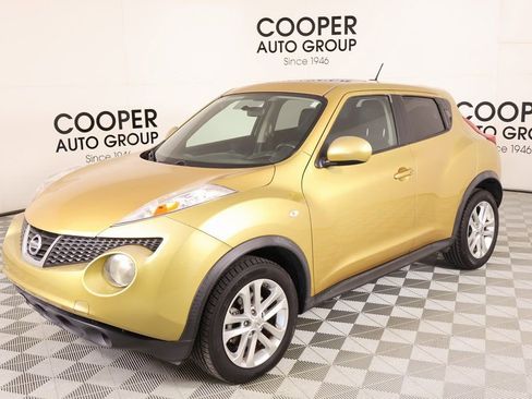 Used 2013 Nissan Juke SV image 8
