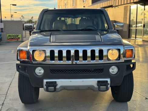 Used 2008 HUMMER H3 Luxury AWD/4WD image 3