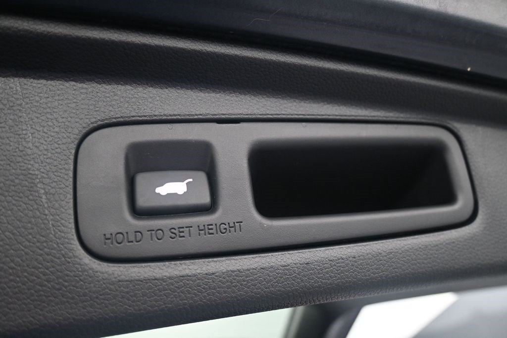 Used 2024 Honda CR-V Sport-L image 16