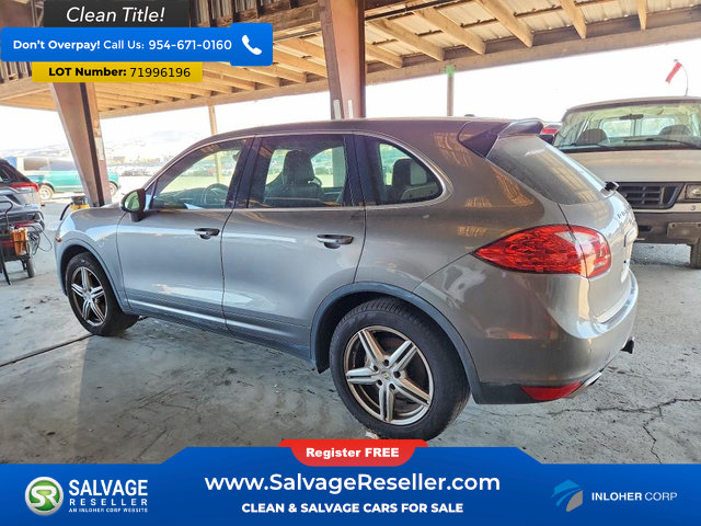 Used 2012 Porsche Cayenne S AWD/4WD image 3