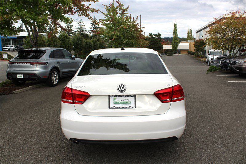Used 2013 Volkswagen Passat 2.5 SE FWD image 4