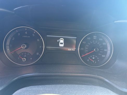 Used 2023 Kia Forte GT-Line w/ GT-Line Technology Package image 7