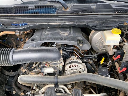 Used 2020 RAM 1500 Big Horn AWD/4WD image 32