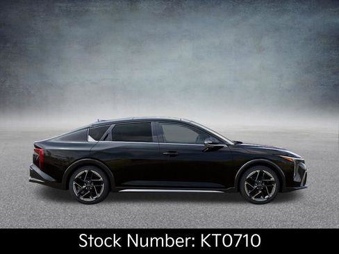 New 2026 Kia K4 GT-Line image 7