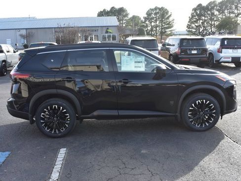 New 2026 Nissan Rogue SV image 4