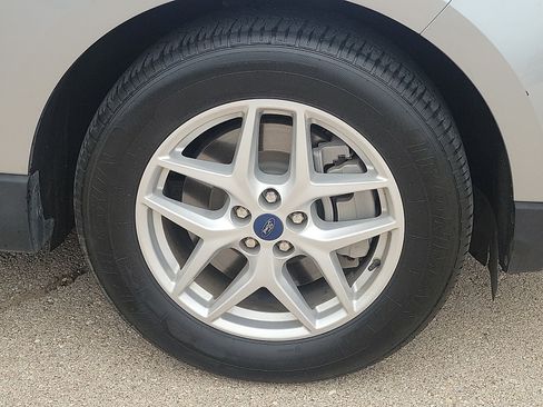 Used 2021 Ford Edge SEL w/ Convenience Package FWD image 7