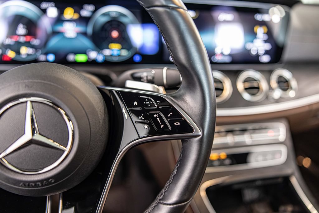 Used 2023 Mercedes-Benz E 450 4MATIC Sedan image 25