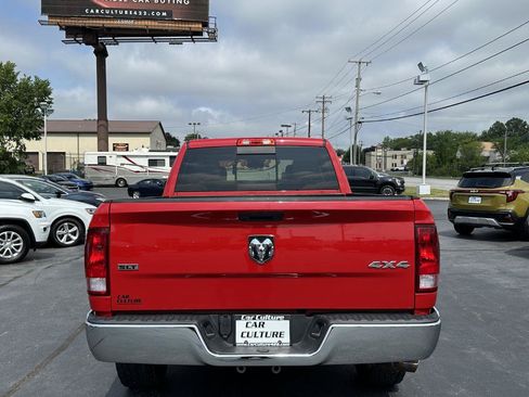 Used 2020 RAM 1500 Classic SLT AWD/4WD image 12
