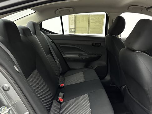 Used 2023 Nissan Versa S w/ Trunk Package image 29