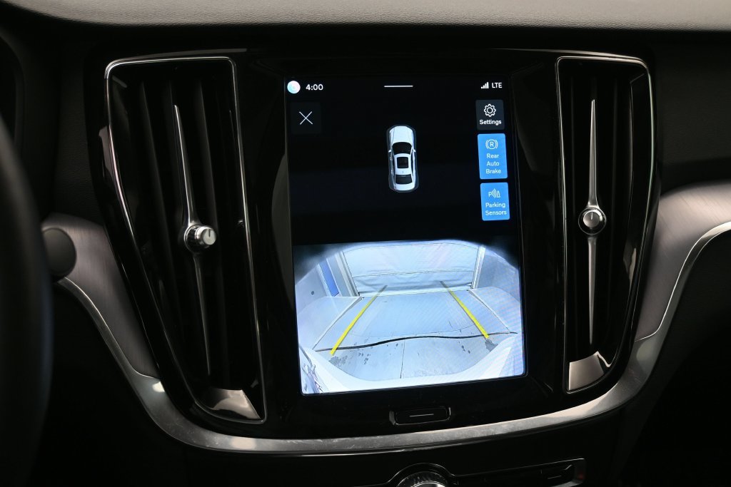 Used 2024 Volvo S60 B5 Core FWD image 15