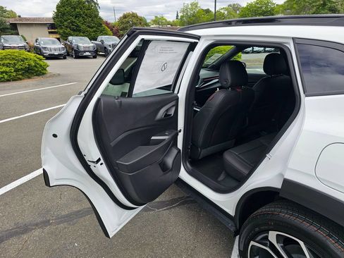 New 2026 Chevrolet Trax RS w/ Driver Confidence Package FWD image 15