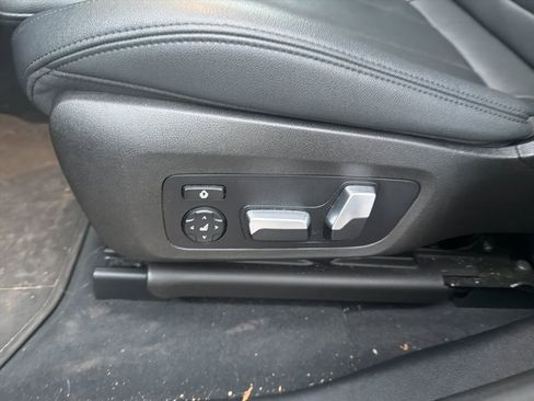 Used 2019 BMW X3 sDrive30i w/ Convenience Package image 11