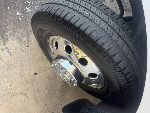 Used 2012 RAM 3500 Laramie Longhorn w/ Max Tow Pkg image 9