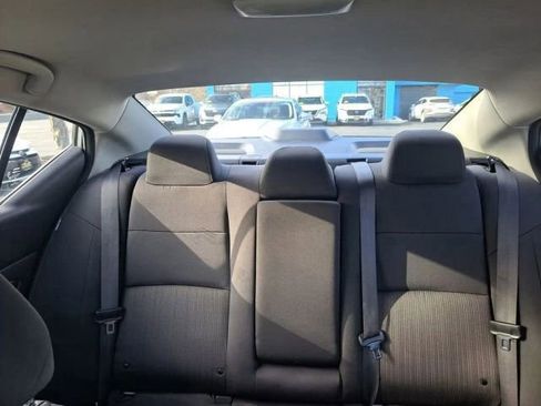 Used 2024 Nissan Altima 2.5 SV FWD image 29