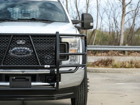 Used 2019 Ford F550 4x4 Crew Cab Super Duty image 41