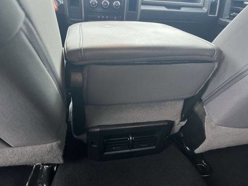 Used 2018 RAM 2500 Tradesman w/ Chrome Appearance Group image 19