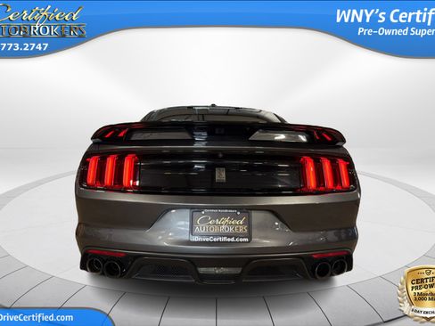 Used 2019 Ford Mustang Shelby GT350 w/ Technology Package RWD image 7