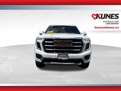 New 2026 GMC Yukon XL Elevation w/ Elevation Premium Package AWD/4WD image 11