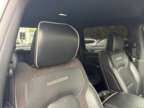 Used 2024 RAM 1500 Laramie AWD/4WD image 26