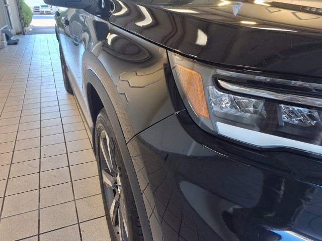 Certified 2024 Honda Pilot Touring image 5