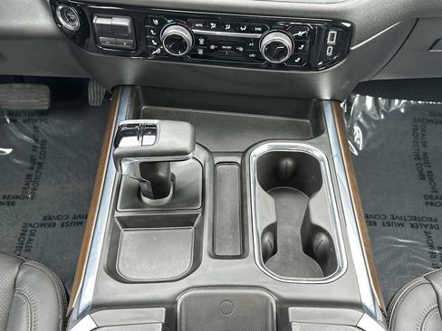 Certified 2024 Chevrolet Silverado 1500 High Country w/ Technology Package AWD/4WD image 29