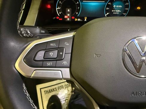 Certified 2024 Volkswagen Atlas Cross Sport SE image 29