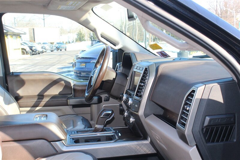 Used 2019 Ford F150 Limited w/ Trailer Tow Package AWD/4WD image 26