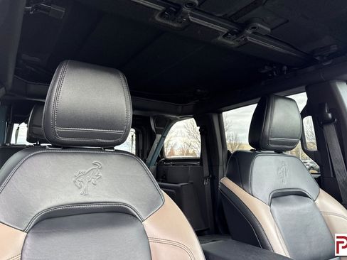 Used 2023 Ford Bronco Wildtrak image 21