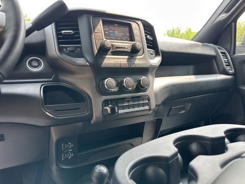 New 2024 RAM 2500 Tradesman w/ Safety Group AWD/4WD image 15