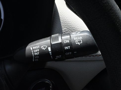 Used 2023 Toyota RAV4 XLE w/ Convenience Package AWD/4WD image 31