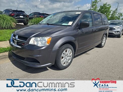 Used 2017 Dodge Grand Caravan SE w/ Power Window Group FWD image 1