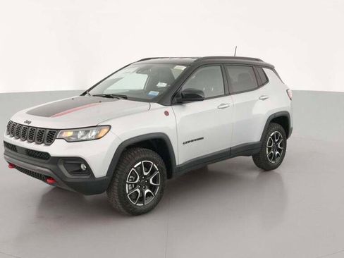 New 2026 Jeep Compass Trailhawk image 1
