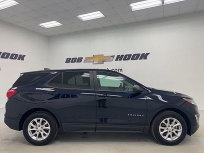 Used 2021 Chevrolet Equinox LS w/ LS Convenience Package