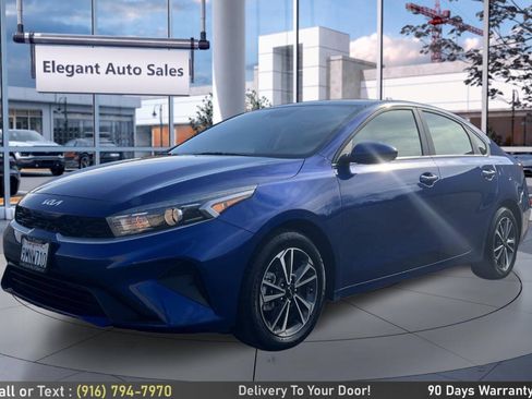 Used 2024 Kia Forte LXS FWD image 9