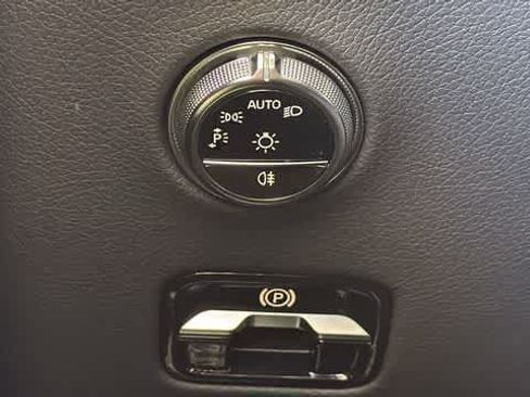 Certified 2026 Mercedes-Benz GLC 300 GLC 300 image 18