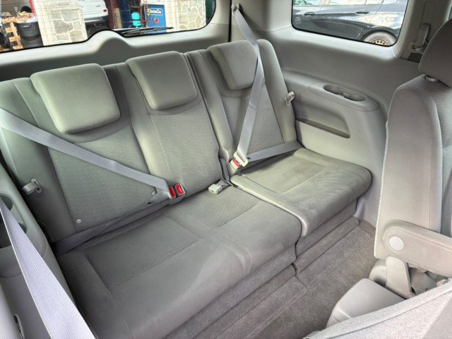 Used 2015 Nissan Quest S FWD image 15