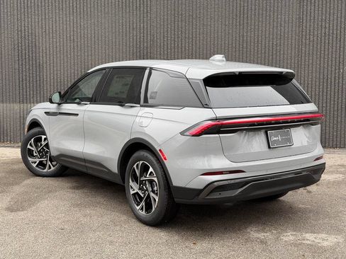 New 2026 Lincoln Nautilus Premier w/ Equipment Group 102A AWD/4WD image 4