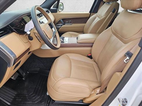Used 2024 Land Rover Range Rover SE AWD/4WD image 16