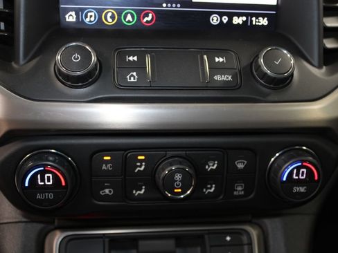 Used 2021 GMC Acadia Denali w/ Denali Technology Package FWD image 47